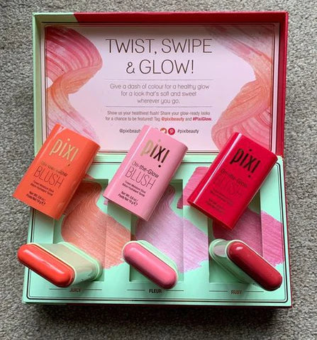 On the Glow Blush – PIXI by Petra